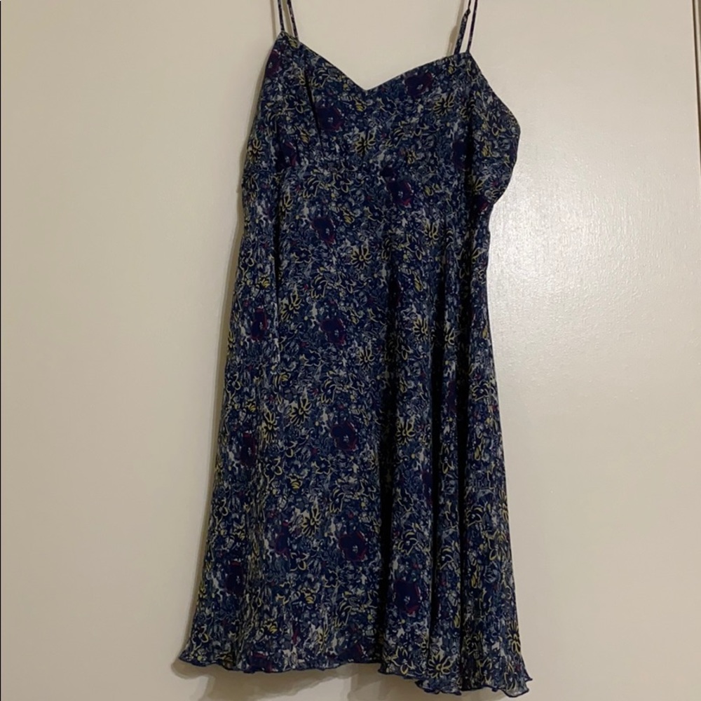 URBAN OUTFITTERS  floral Dress